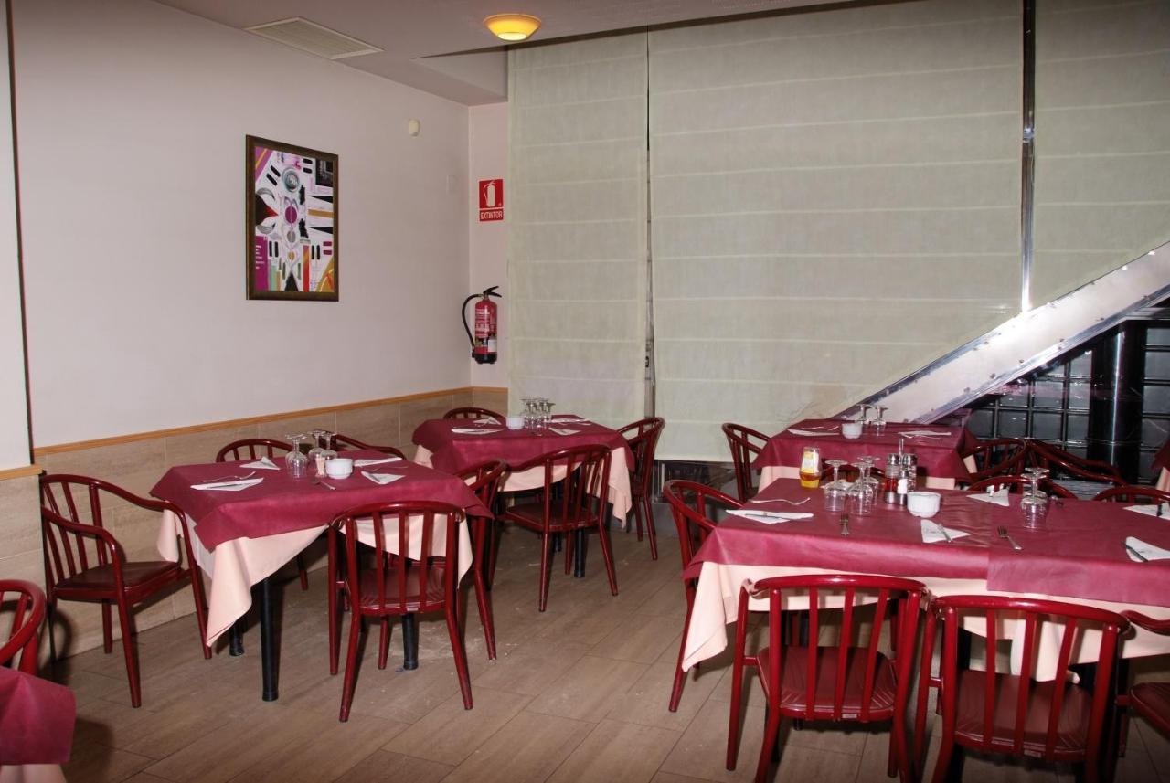 Hostal Restaurante Baraka Alagón 外观 照片